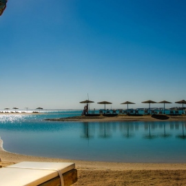Club-paradisio-Hotel-El-Gouna-beach