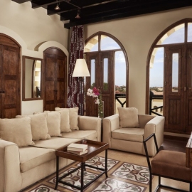 Dawar_El_Omda_El_Gouna_Red_Sea_Egypt_honeymoon_suite_sitting