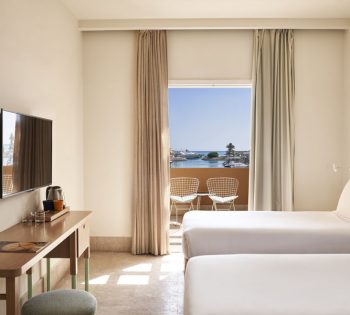 1_Marina View Rooms DE