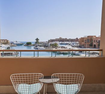 1_Marina View Rooms DE