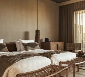 Junior Suites with sharing pool