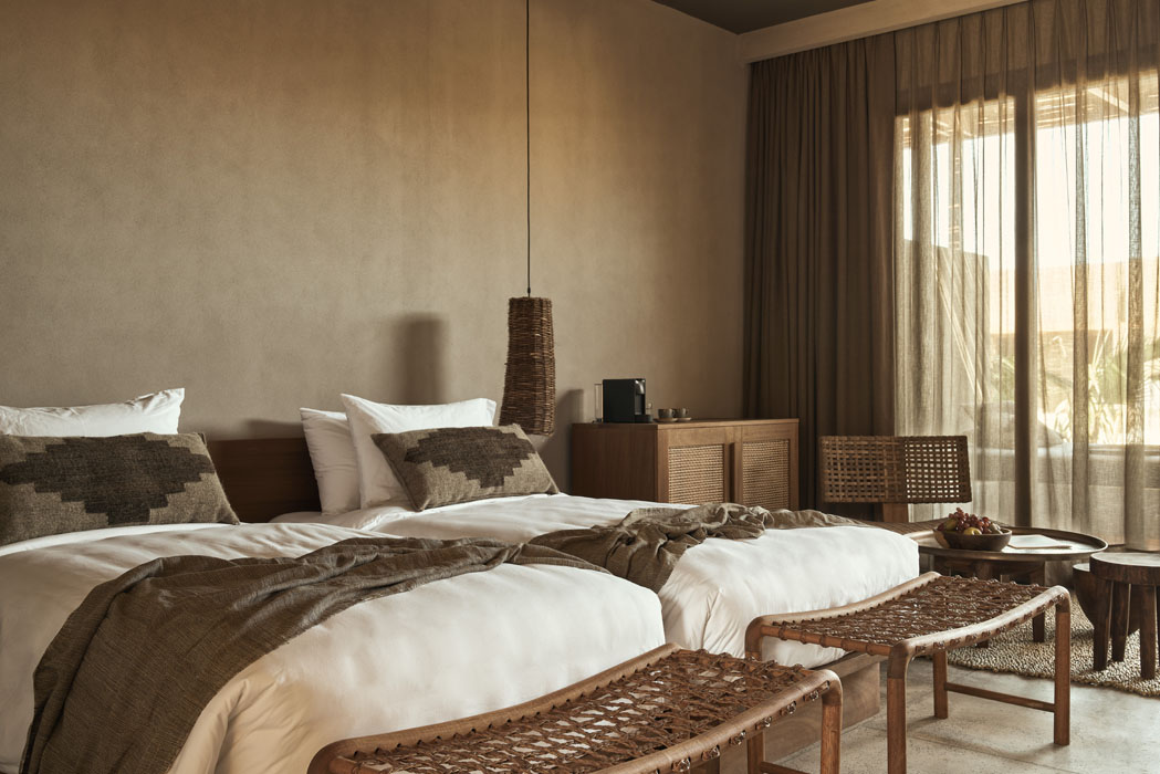 Junior Suites with sharing pool