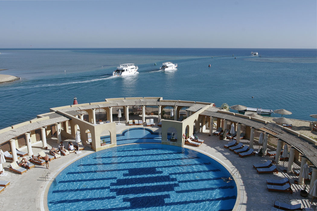 Pool Bar Le Soleil DE