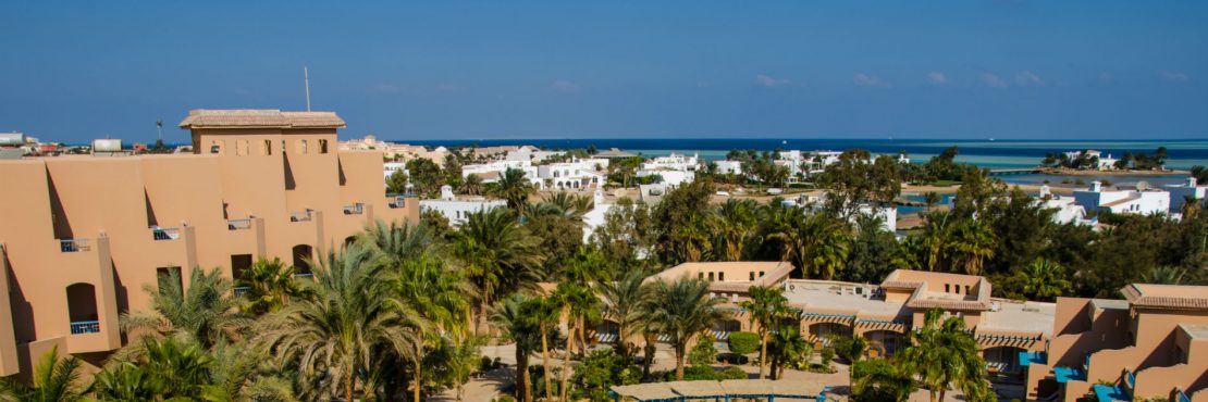 Enjoy Endless Activities at this Stunning Waterfront Getaway