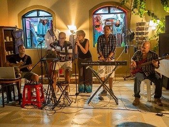 Open Mic Night in Dawar el Omda